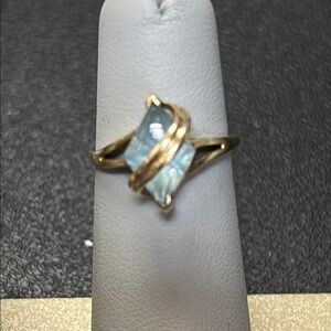 449899 10k topaz ring
